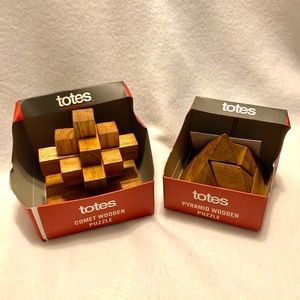 Totes Wooden Puzzles